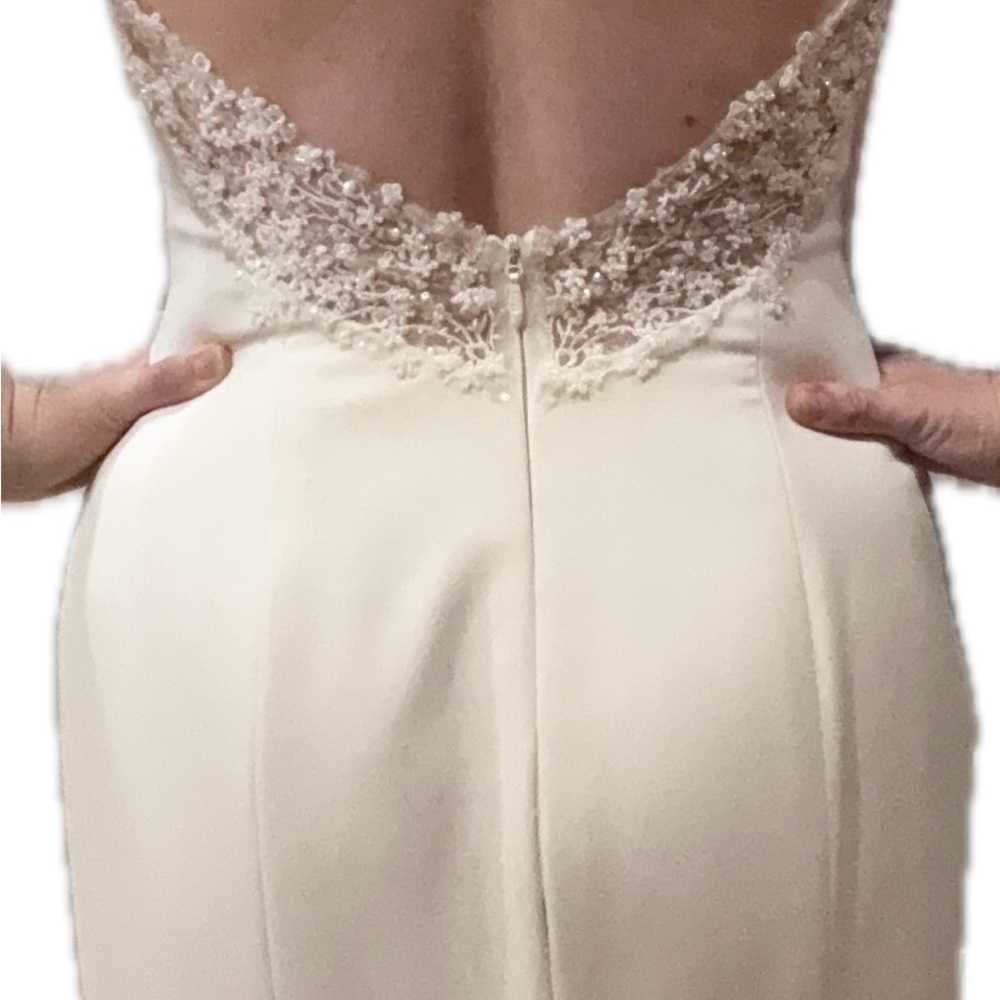 Kleinfeld’s Paloma Blanca Ivory Lace Wedding dress- never worn